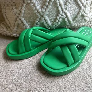 BEACH by Matisse slides NEVER WORN!